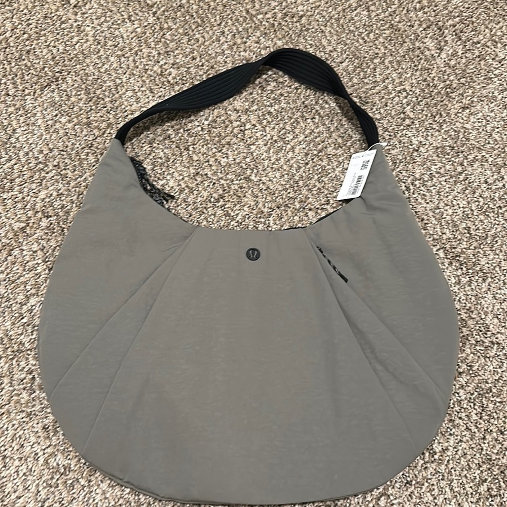 Lululemon pleated shoulder bag